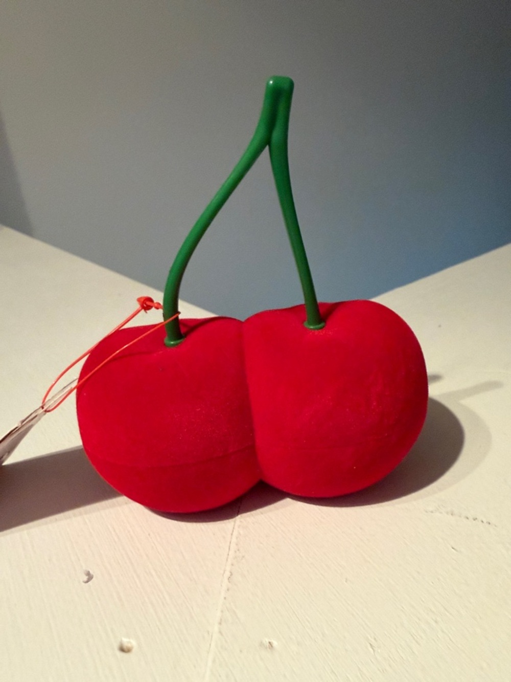 Red Velvet Cherry Decorative  Travel Jewelry Box with Green Stem NWT